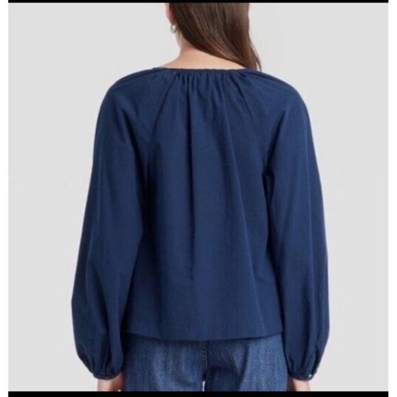 Universal Thread Navy Women's Button Down Balloon Long Sleeve cotton top size M - Picture 3 of 3